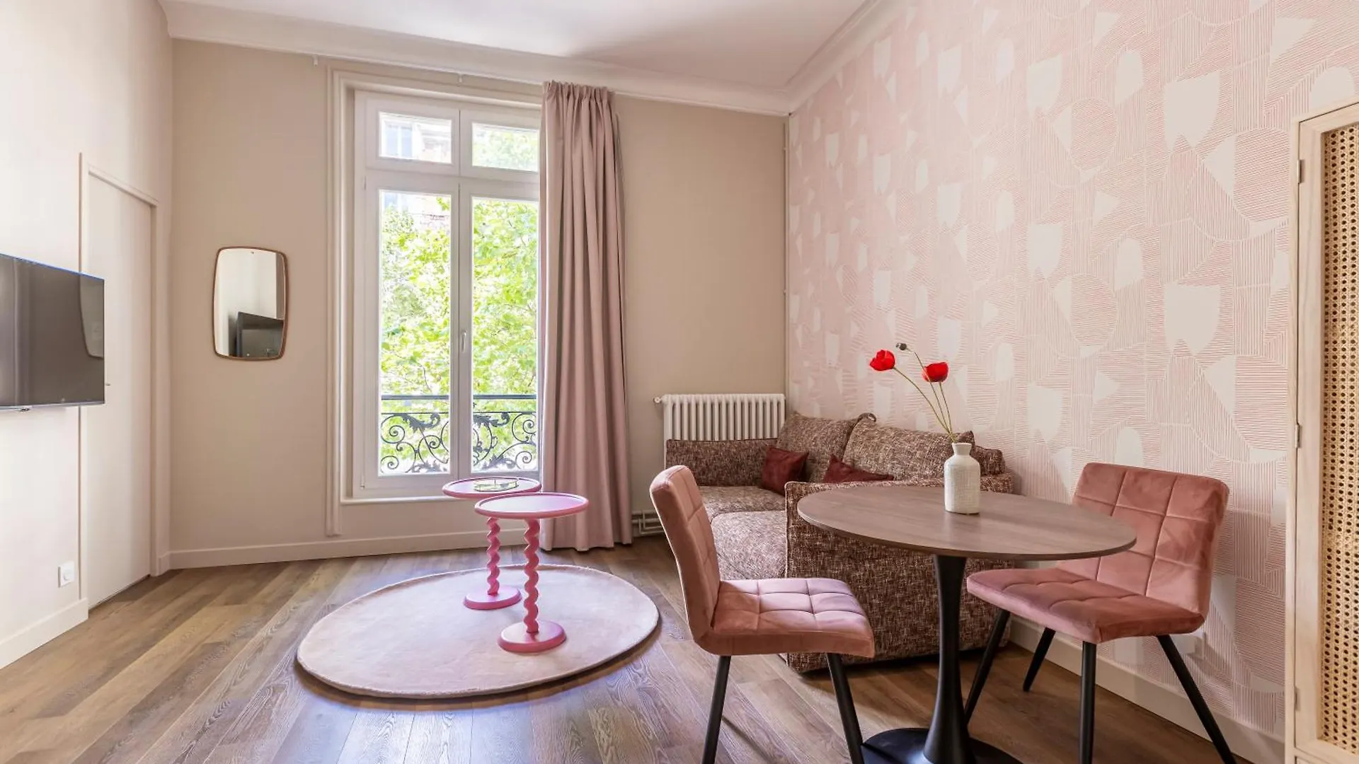 Sweett - Villiers * Paris